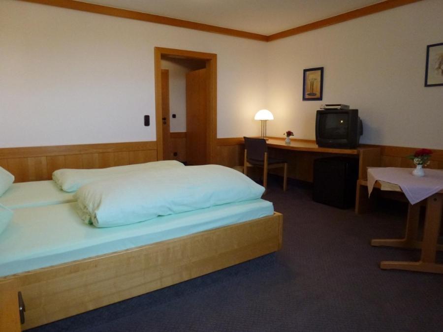 Landgasthof Zum Elsabauern Hotel Konigstein in der Oberpfalz Room photo